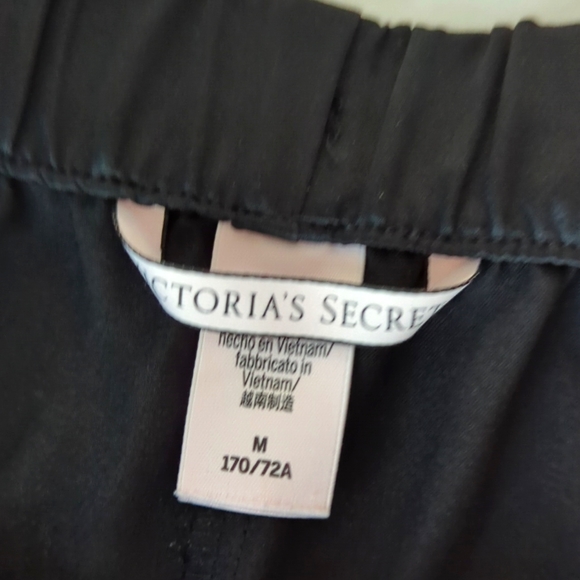 Victoria's Secret Heart Stripe Pajama Pants MEDIUM Black Pink Silky Satiny Feel - Picture 2 of 16